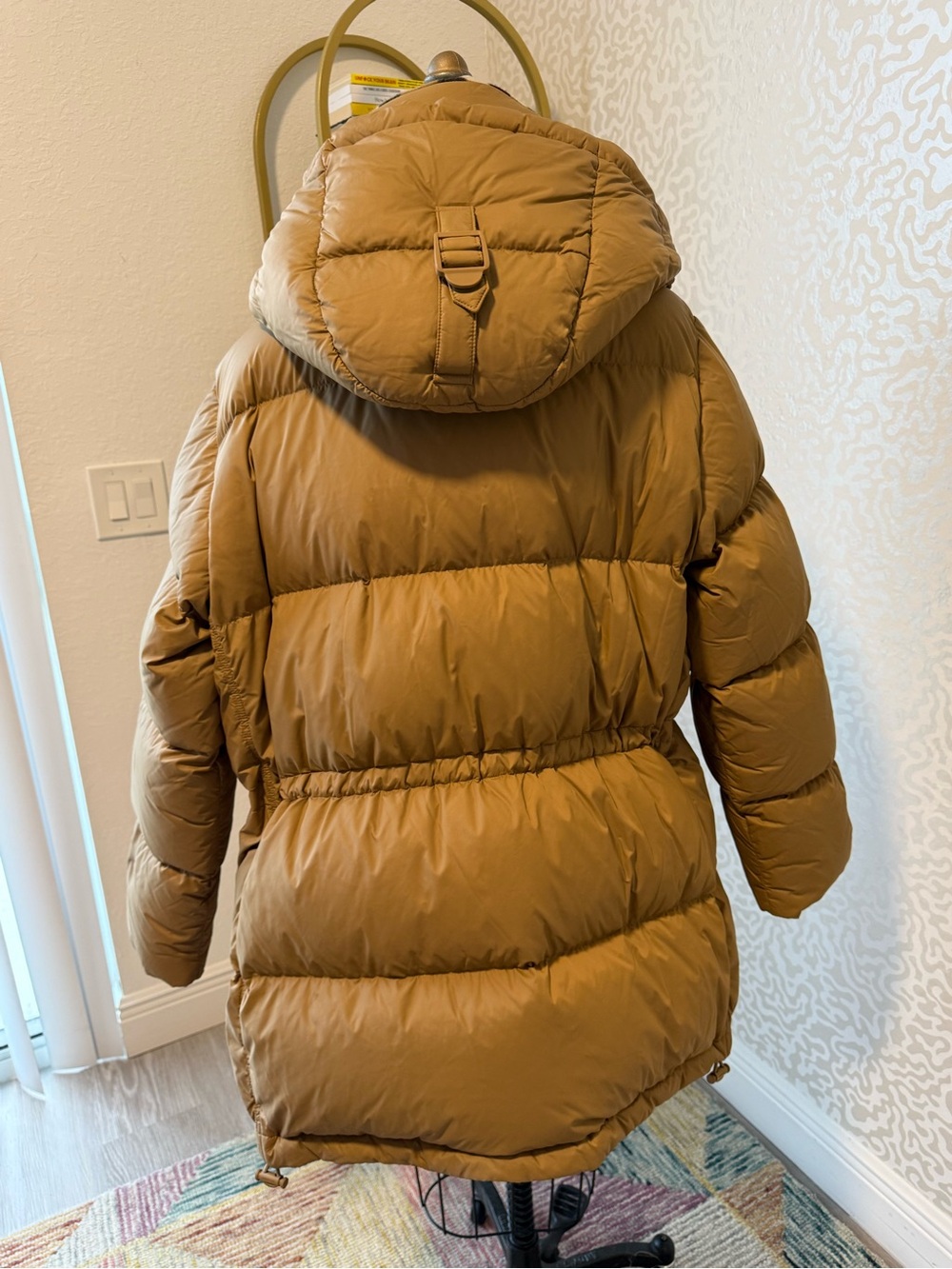 AUTHENTIC: Burberry Hooded Haworth Puffer Jacket - Picture 8 of 12